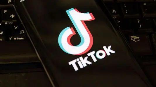 如何破解 TikTok 算法以制作病毒式传播视频